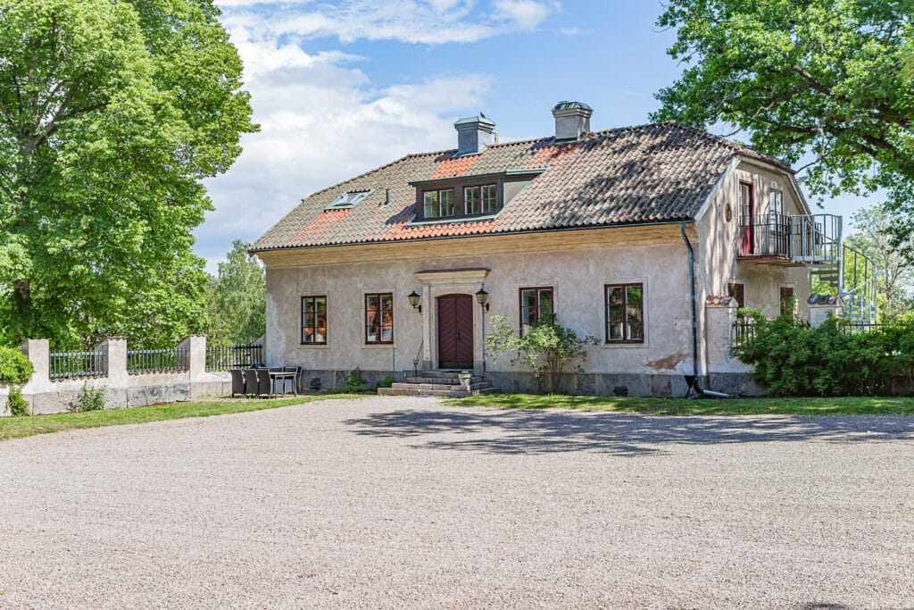 Flygel på Wirsbo ridcenter, boende på ridkurs